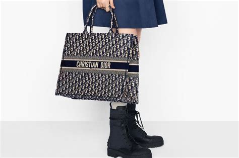 tas dior